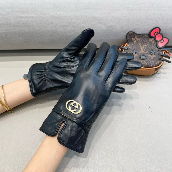 TOUCHSCREEN GLOVES IN BLACK SHEEPSKIN 391498