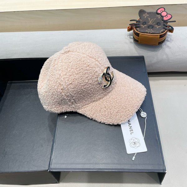 CAPPELLO DA BASEBALL IN PELLICCIA DI AGNELLO ROSA CHIARO 424252 