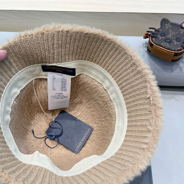 CAPPELLO A SECCHIELLO IN PELLICCIA DI CONIGLIO BEIGE AVENA 426226 
