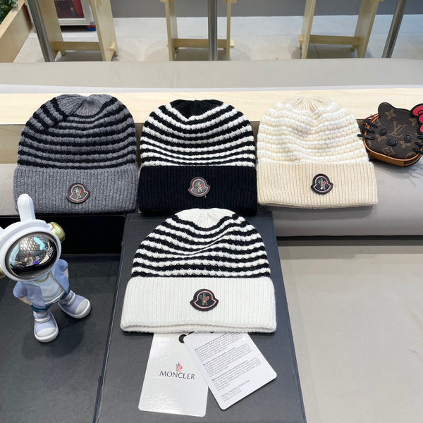 BEANIE HAT IN STELL BISQUE BEIGE MIX WHITE CASHMERE 436731