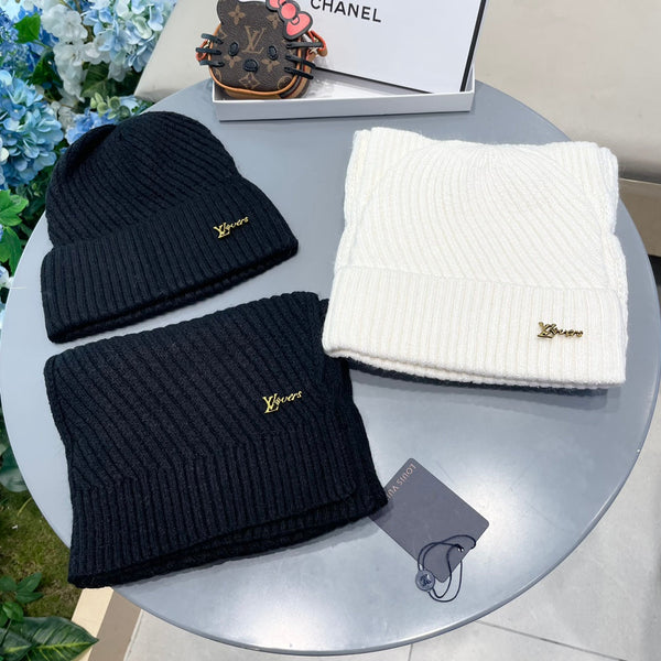 SET SCARF AND HAT IN BLACK WOOL 436222