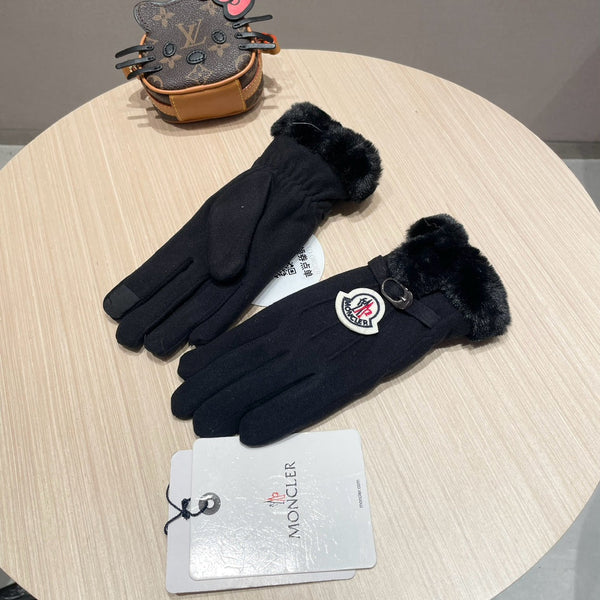 GLOVES IN BLACK WOOL WITH RABBIT FUR 439079