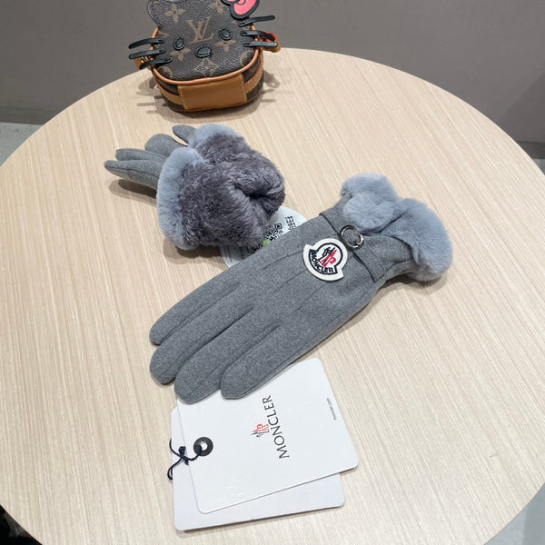 GLOVES IN COOL GRAY WOOL WITH RABBIT FUR 439080