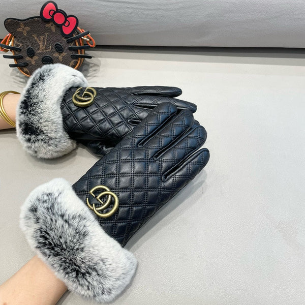 TOUCHSCREEN GLOVES IN BLACK RABBIT FUR AND LAMBSKIN 444433