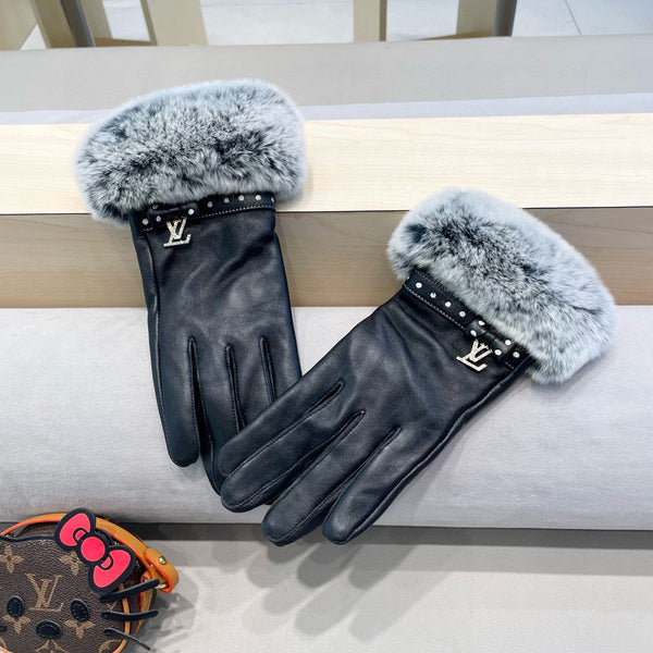 LV GLOVES IN BLACK LAMBSKIN WITH RABBIT FUR 462407
