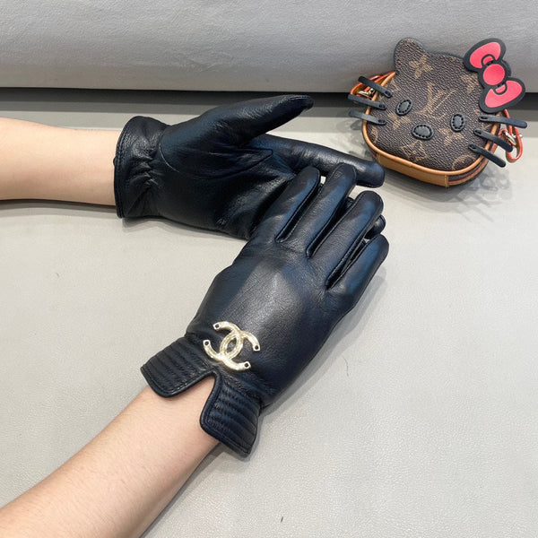 GLOVES IN BLACK LAMBSKIN WITH GOLD LOGO 462414