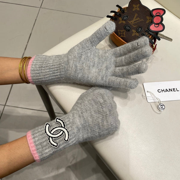 CC 26S CC Logo Full-Finger Gloves Wool 505729