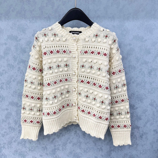 Veste CC 2025 avec bouton perlé coloris crème mélangés en laine 325857