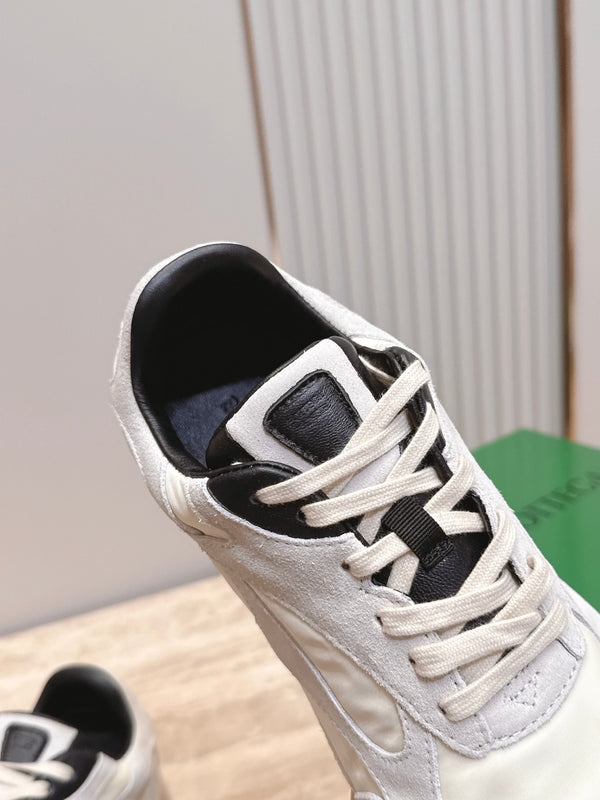 BV Orbit Flash Retro Sneake Light Grey Black Suede 934418
