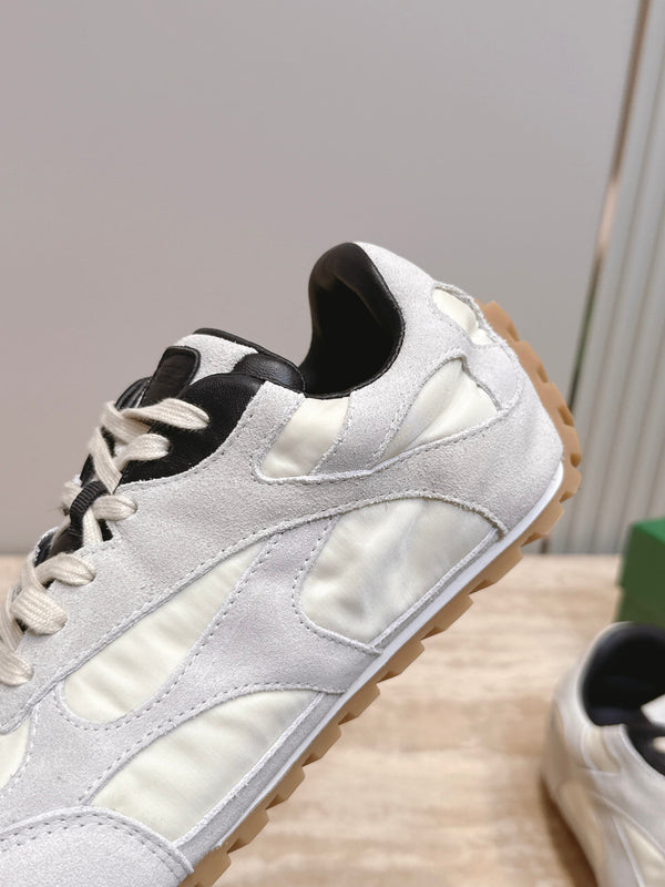 BV Orbit Flash Retro Sneake Light Grey Black Suede 934418