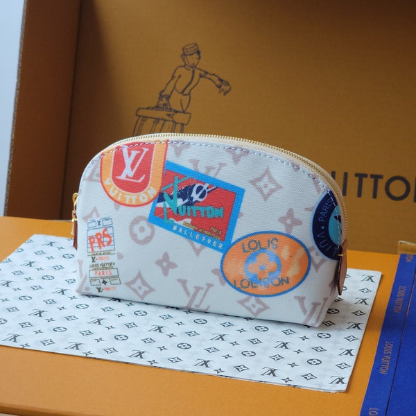 LV M14909 Beauty Case PM Multicolor Monogram Dune Canvas