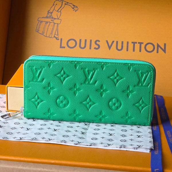 LV Zippy Wallet Horizontal Bamboo Green Taurillon Monogram leather