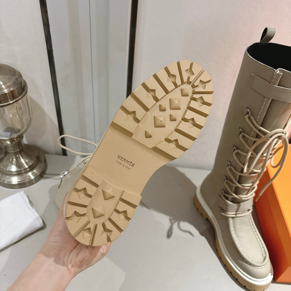 HM Lace Up Boots 25mm Belt Buckle Pale Khaki Leather 466588