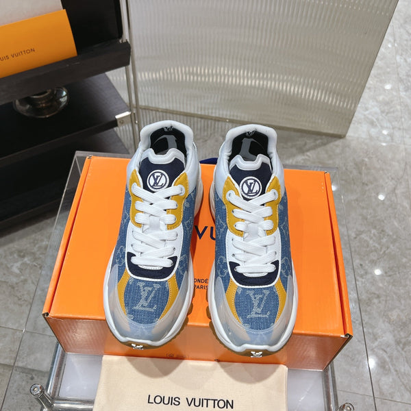 Sneaker LV Run 55 da 50 mm in tessuto jacquard monogramma blu-arancio