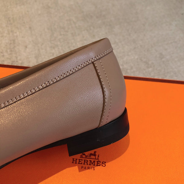 Mocassino Royal in pelle di vitello marrone misto bianco con frange e fibbia bianca con firma 509411
