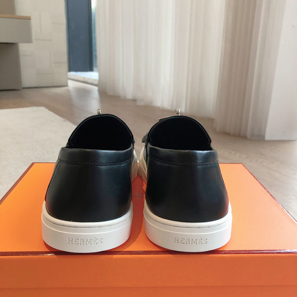 HM GAME SLIP-ON SNEAKER BLACK WITH TASSEL CALFSKIN