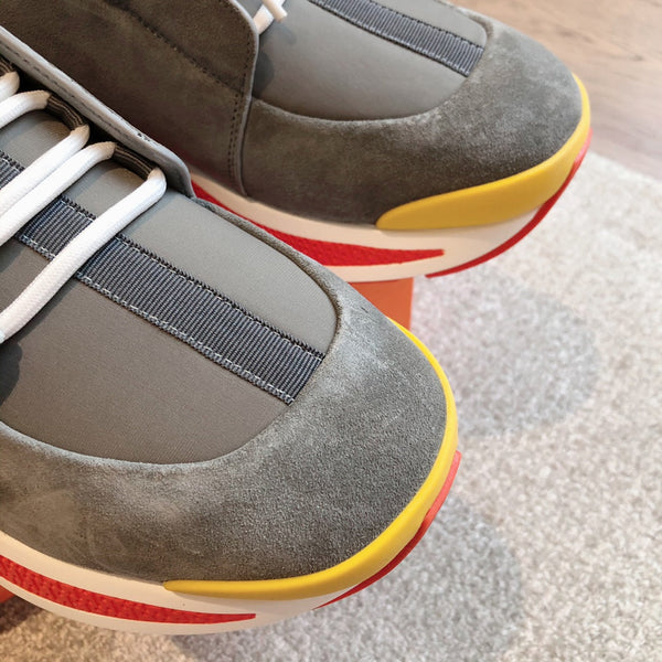 Sneaker HM Just in pelle scamosciata grigia