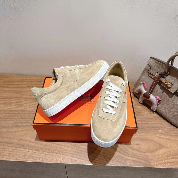 Sneaker HM 25 Boomerang in pelle scamosciata beige chiaro