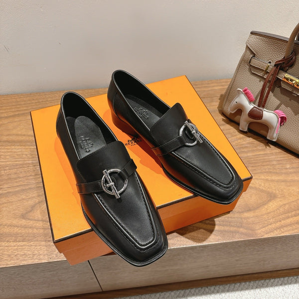 HM Impact Loafers Black Cowhide Sliver Hardware 526182