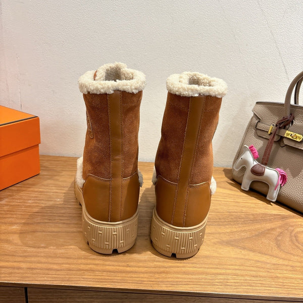 HM 26S Fresh Botines 4cm Tan Suede Shearling 110592
