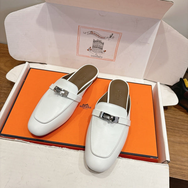 HM 26s Kelly Mule In White Calfskin Silver Hardware