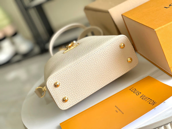 CAPUCINES BB 27 BEIGE TAURILLON ORO FERRAMENTA