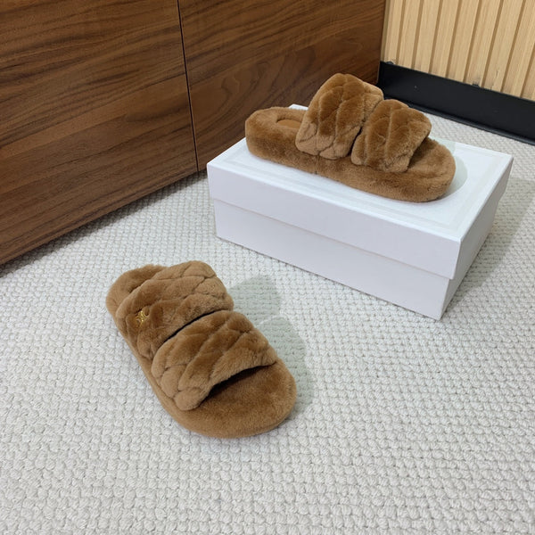 CL 26s Two-Strap Quilted Sandals In Brown Wool