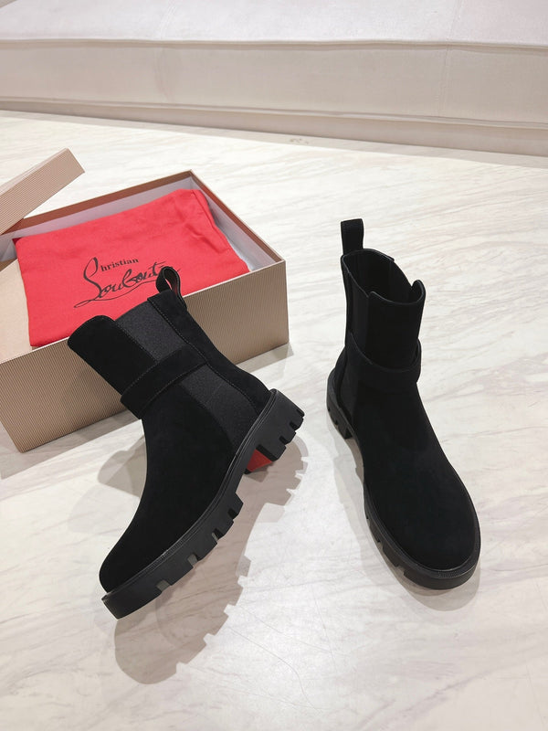 CL 25C Chelsea Booty Lug Black Suede 167683