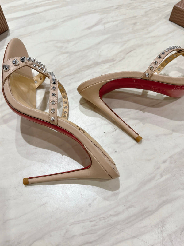CL 25 Cross-Strap Slippers Nude Gloss Calf Patent Leather Rivets 314926
