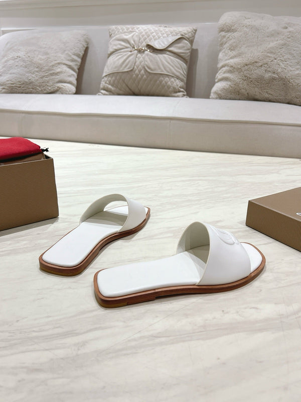 CL 25 Slippers White Top Layer High Gloss Calfskin 307497
