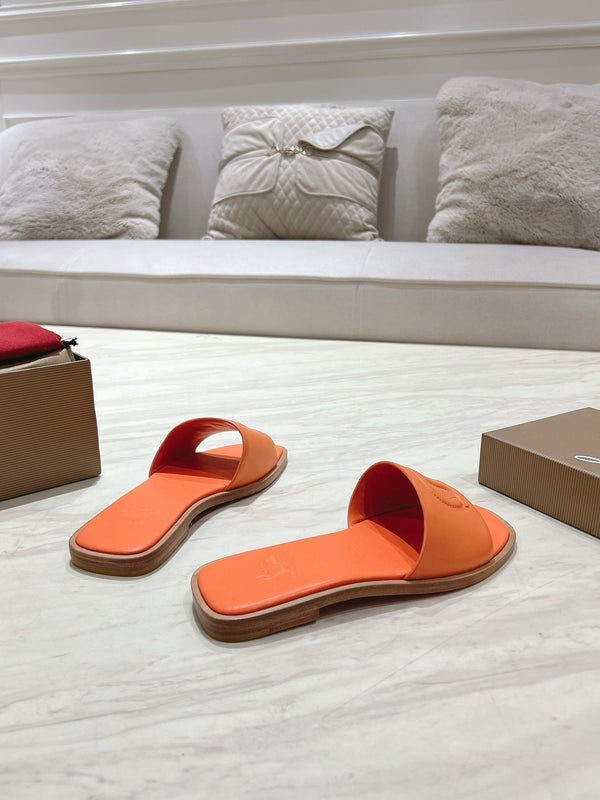 CL 25 Slippers Oranger Top Layer High Gloss Calfskin 307498