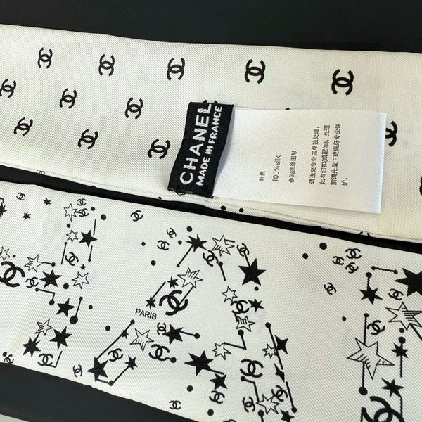 CC Twilly Mini Star Scarf 120cm White Mulberry Silk 945723