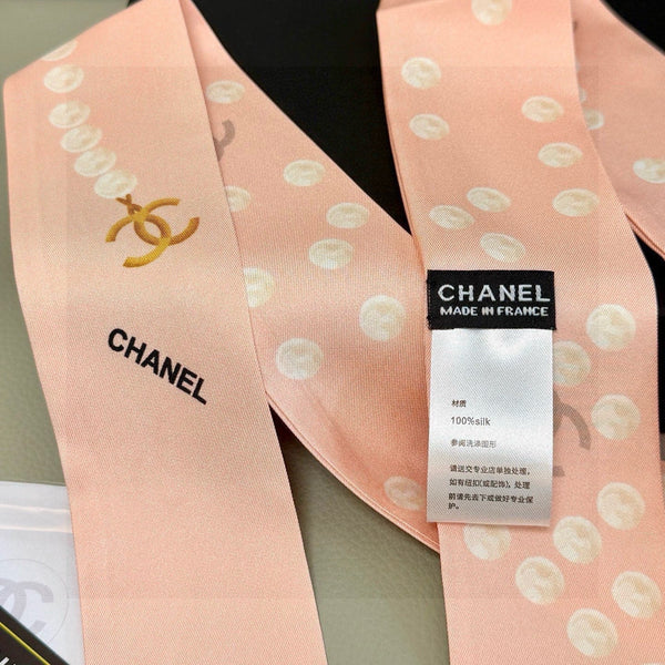 CC Twilly Mini Scarf 120cm Light Pink Mulberry Silk 949111