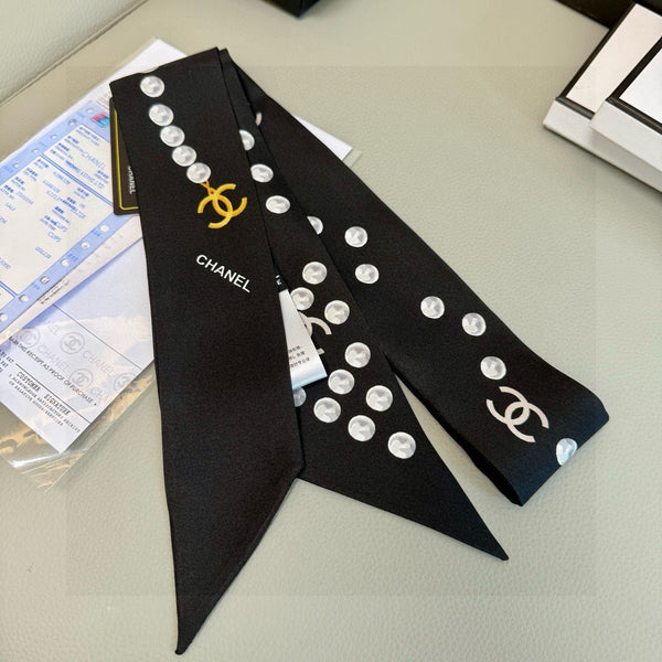 Mini-foulard CC Twilly 120 cm soie de mûrier noire et blanche 949113
