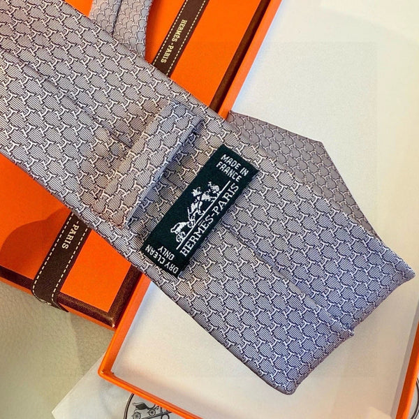 HM Hilario Tie Light Purple Twill Silk 209998
