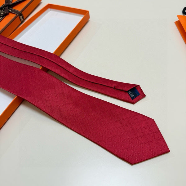 HM Jacquard Tie Red Twill Silk 212088