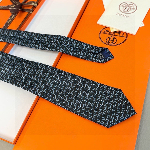 HM Mors a Olives Tie Black Twill Silk 212098