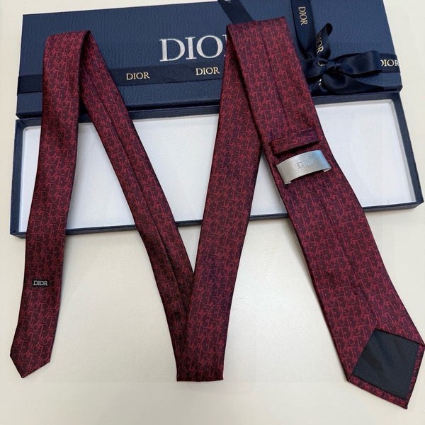 CD Oblique Tie Burgundy Silk 212105