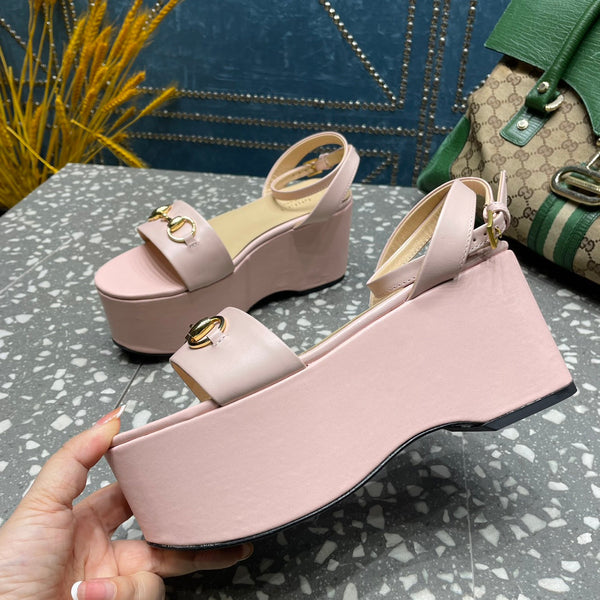 SANDALO FLATFORM GG HORSEBIT IN PELLE DI VITELLO ROSA PASTELLO