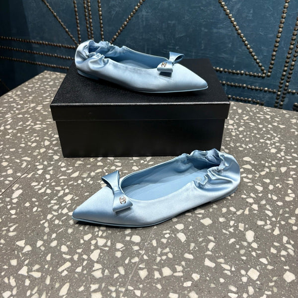 CC 25s Métiers d’art Ballet flats 10mm Blue Silk Satin 423794