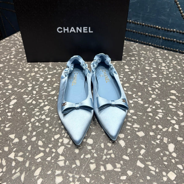 CC 25s Métiers d’art Ballet flats 10mm Blue Silk Satin 423794