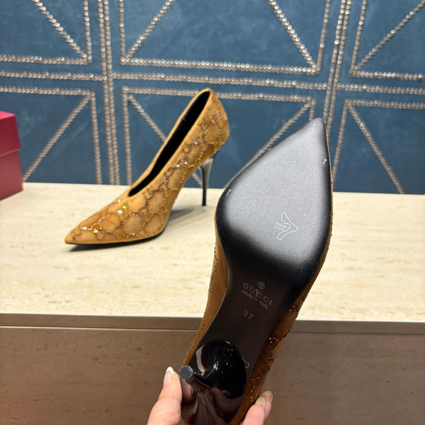 Escarpins GG à talon aiguille 10,5 cm en velours marron 741293