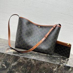 Sac Soft Shopper Celine en toile Triomphe marron noir et veau