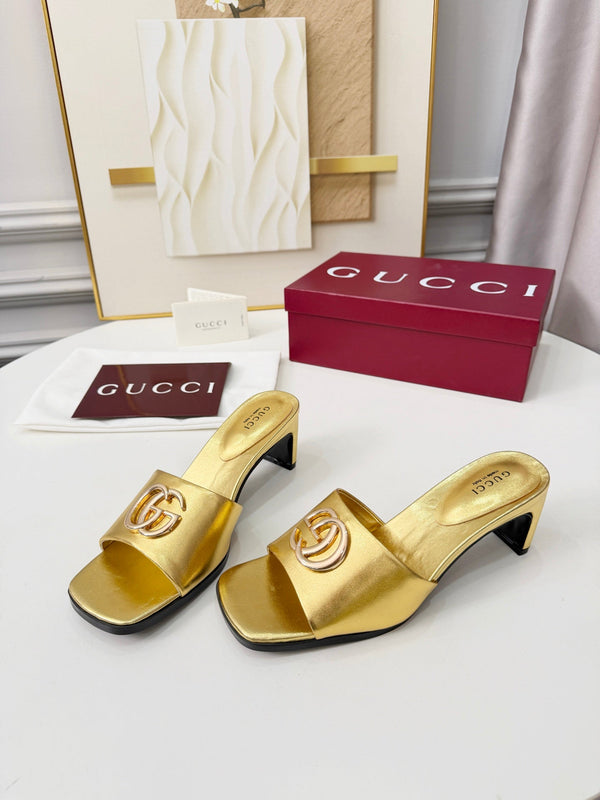 GG 2026 Sandales Printemps Précoce Cuir d'Agneau Doré 688529