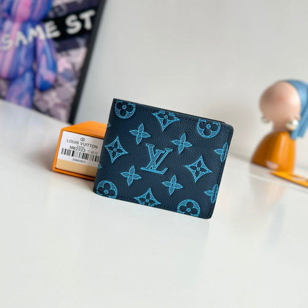 Portafoglio multiplo LV M82323 in pelle di vacchetta monogramma blu navy 221265