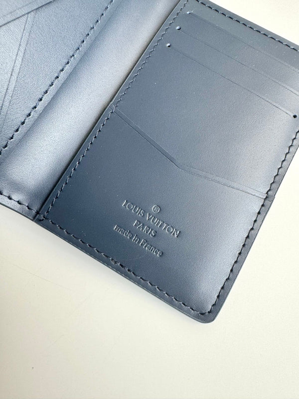 Portafoglio tascabile LV M82324 in pelle di vacchetta monogramma blu navy 221268