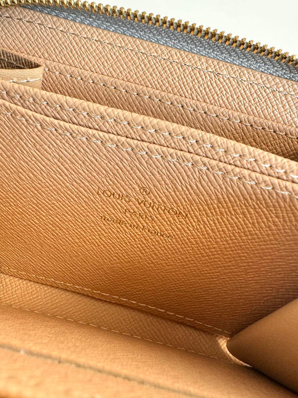 LV Zipper Coin Purse Trianon Gray Monogram Canvas GHW 221285