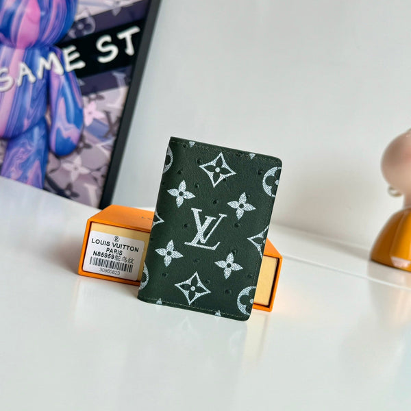 LV Pocket Organizer Green Ostrich Pattern 221310