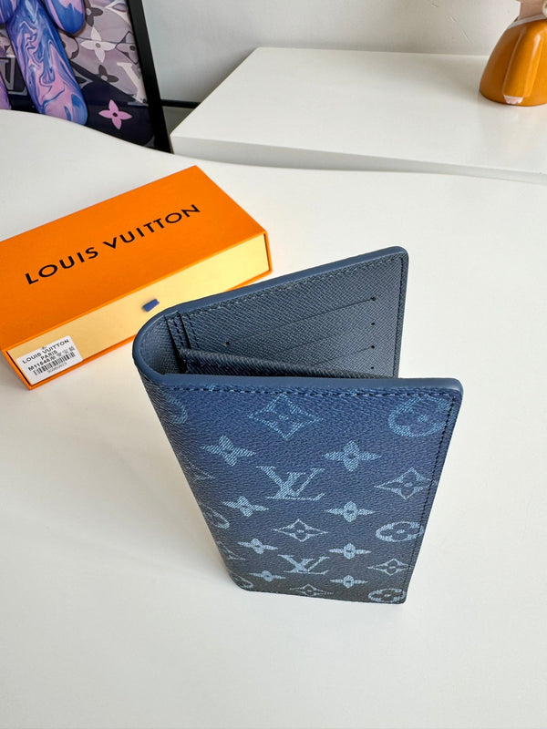 LV Brazza Monogram blu navy in tela sfumata 221312