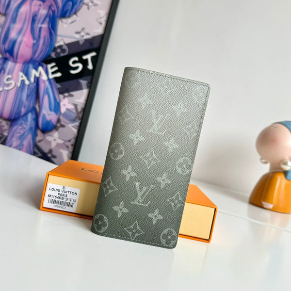 LV Brazza Wallet Green Monogram Gradient Canvas 221315